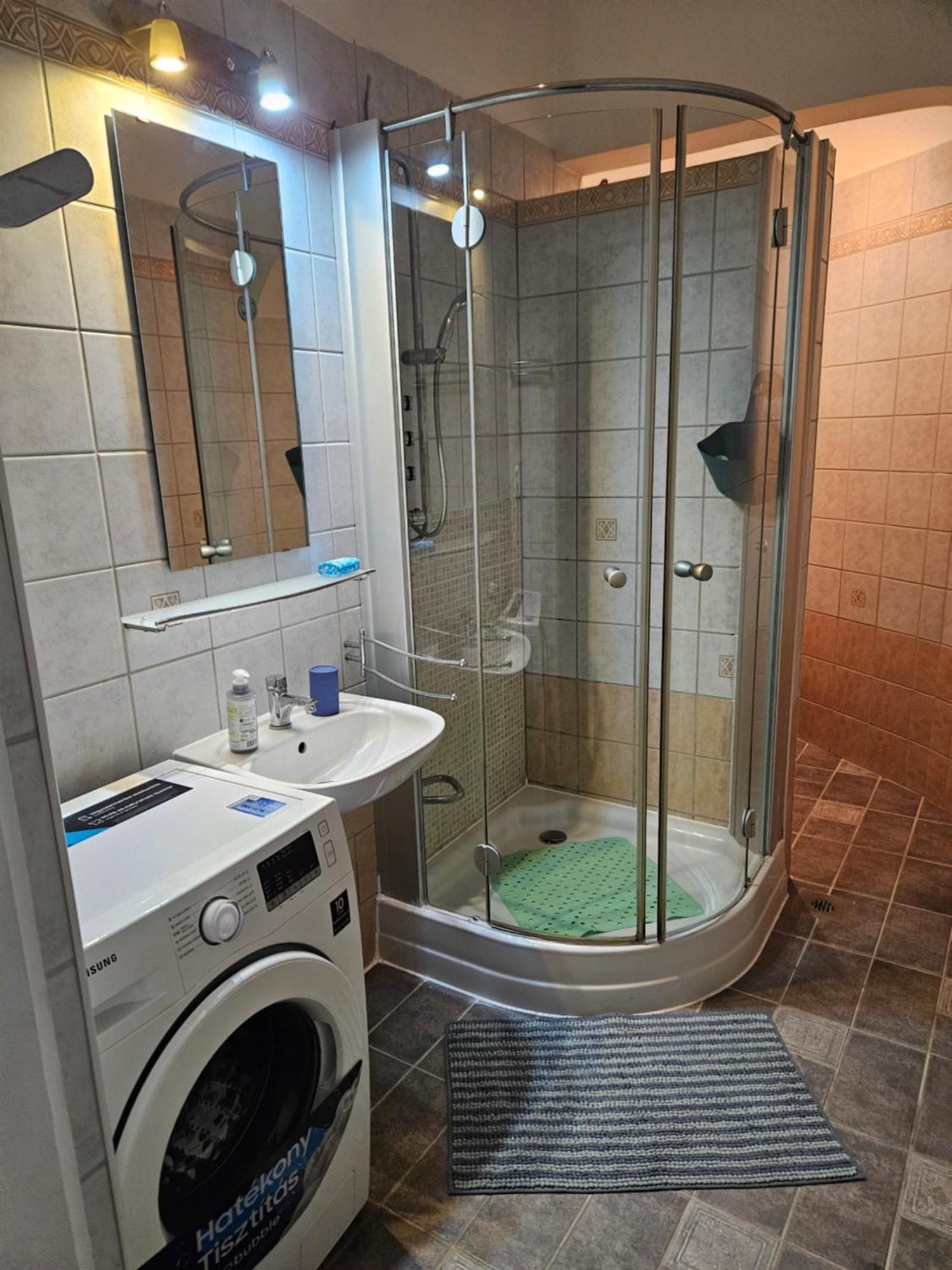 בודפשט Danube Bridge Apartments מראה חיצוני תמונה